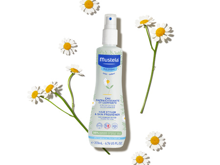 Mustela Bebe-Enfant Odświeżający spray ułatwiający rozczesywanie włosów 200 ml
